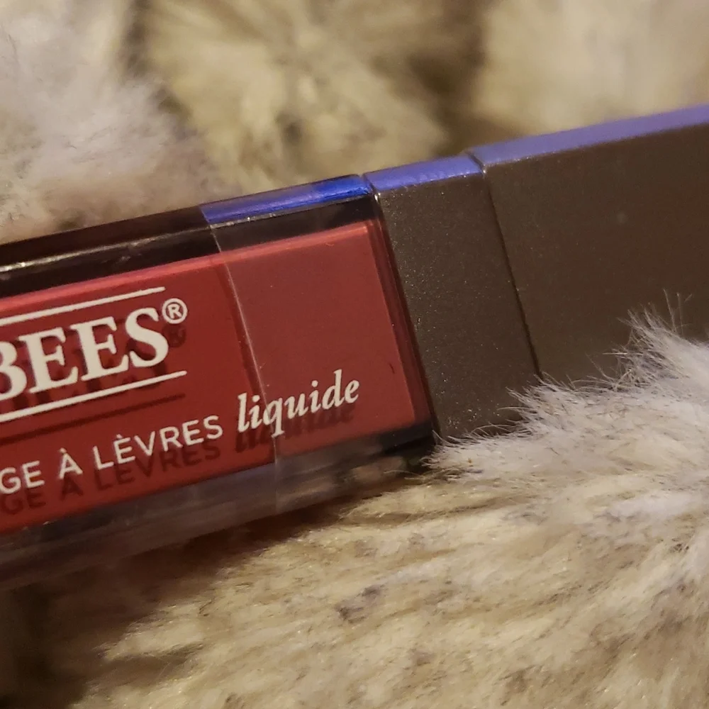 BLUSHING BROOK Burts Bees DISCONTINUED Liquid Lipstick SEALED/NWT